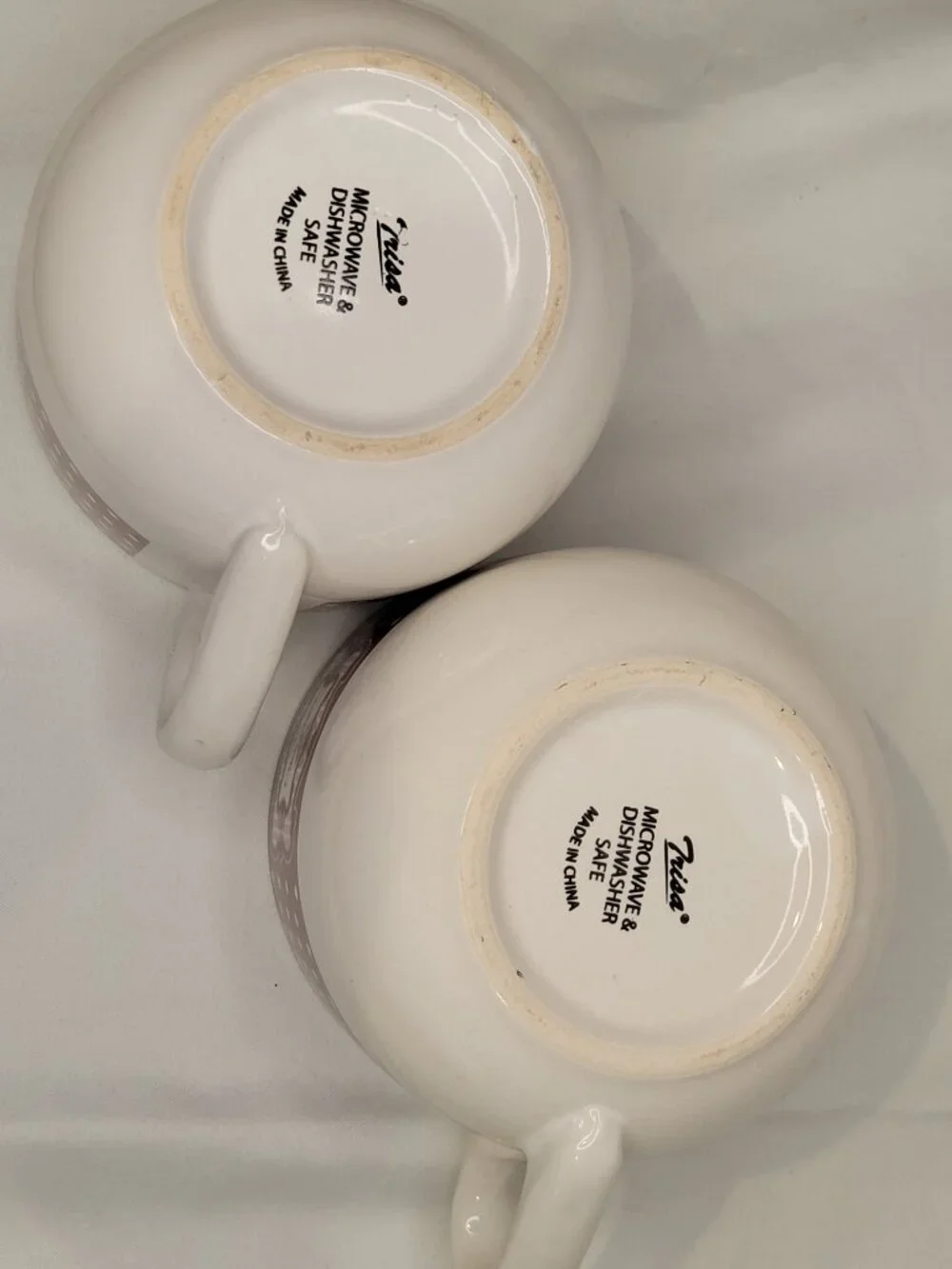 Two Trisa Large Stoneware Chocolate Cafe Coffee Ice Cream Cacao Polka Dot Mugs